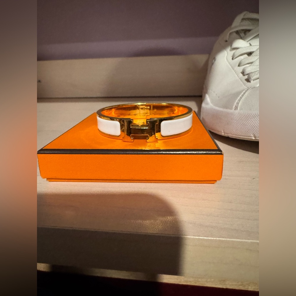 HERMES WHITE BANGLE - Picture 3 of 5